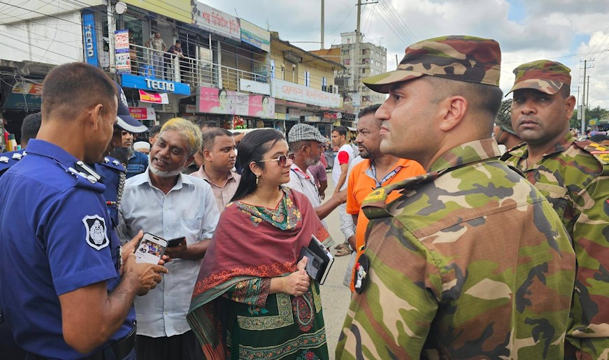 কুমিল্লায় অবৈধ স্থাপনা উচ্ছেদ